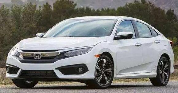 除了“起步無敵，180過彎”，本田思域的音響同樣讓豪車望塵莫及