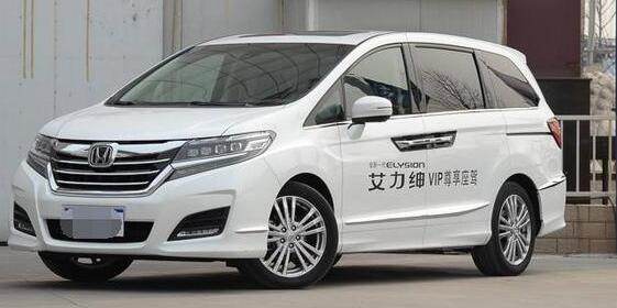 偶然看到本田艾力紳的原車喇叭，我隔天就去做了音響改裝