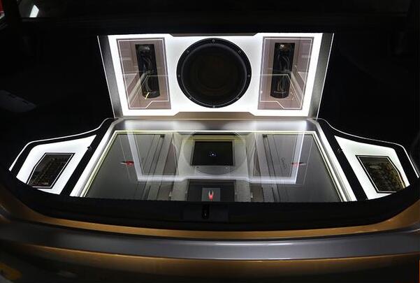 雷克薩斯GS 300音改歌劇世家 賞工藝之美，享至純之音！