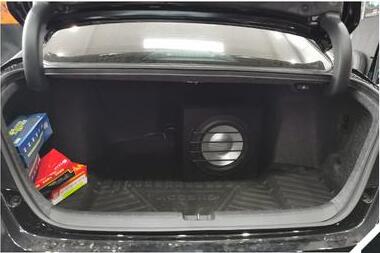 給不出差評(píng)的汽車(chē)音響改裝，本田雅閣搭配歌劇世家一改遮白丑