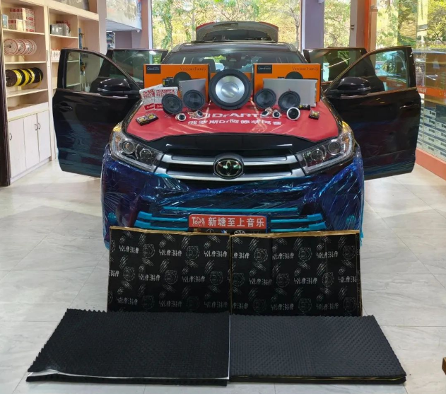 豐田漢蘭達(dá)音響隔音升級(jí)，讓音樂(lè)更動(dòng)聽(tīng)，旅...