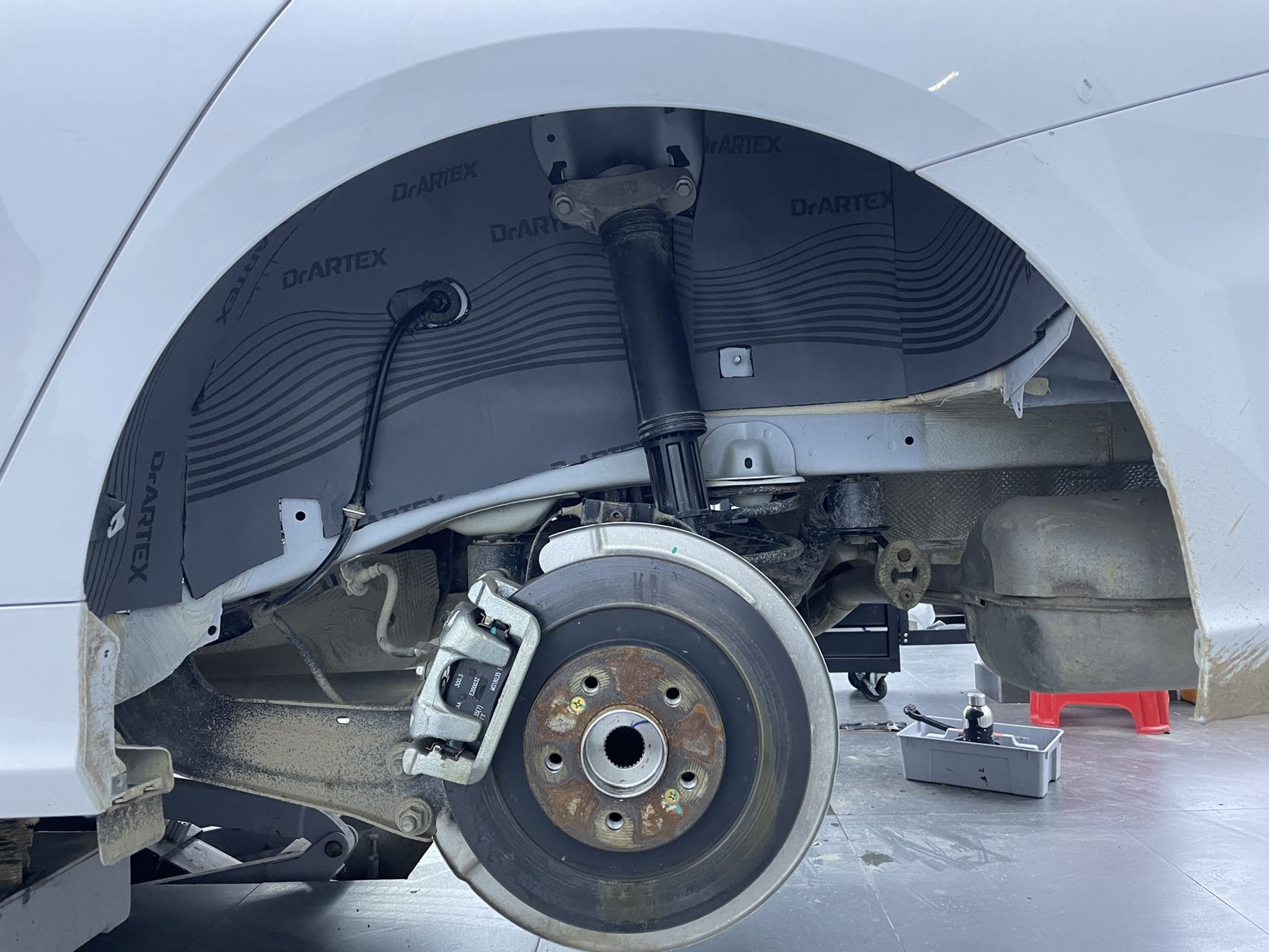 1738915139357377.jpg 俄羅斯阿德薩超級護(hù)甲07隔音棉.jpg